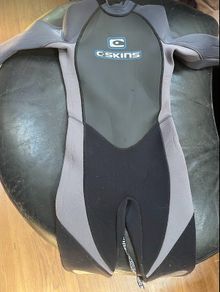 Kids wet suit full length