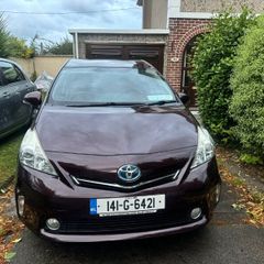 Toyota Prius Alpha 7 seater 2014 hybrid (new nct)