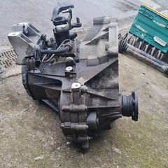 Volkswagon Golf Mk5 04-09 1.4 petrol Manual Gearbox 02t301103 @ OCG