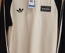 Adidas Oasis Tour 3 Stripes Longsleeve Tee.Size Medium. Brand New With Tags