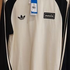 Adidas Oasis Tour 3 Stripes Longsleeve Tee.Size Medium. Brand New With Tags