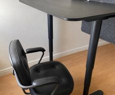 Sit/stand adjustable professional  Desk