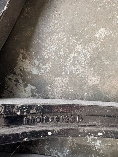 18in 5x112 single alloy