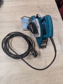 Makita 220v planer