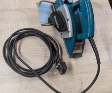 Makita 220v planer