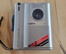 Sanyo Compact Cassette Recorder