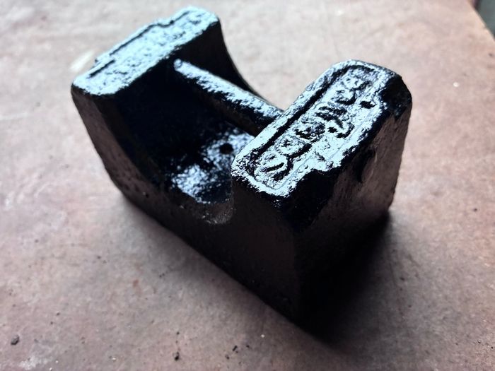 Antique 7 pound shop weight