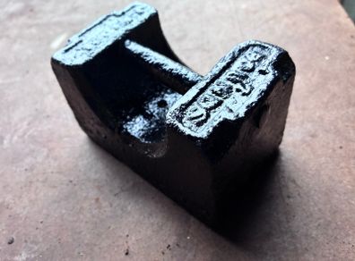 Antique 7 pound shop weight