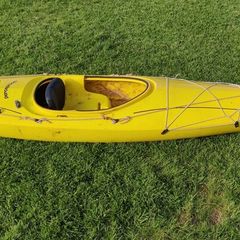 2 kayaks for sale