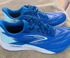 Brooks Launch Trainers