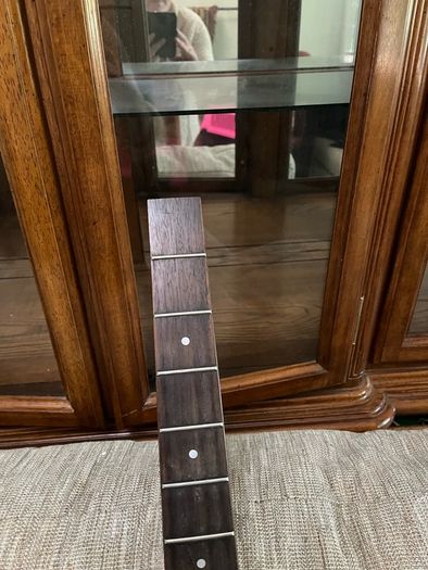 base guitar