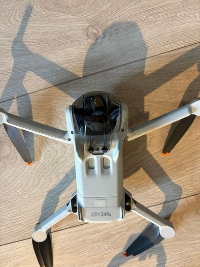 DJI Mini 3 Drone - Perfect Condition, Low Flight Time