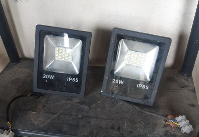 Shed lights