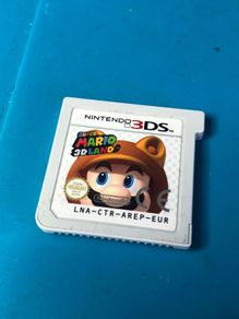 Nintendo 3DS game - Super Mario 3D Land