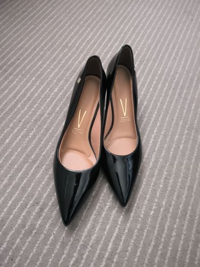 Vizzano New no tags women shoes ,black, size 40 eu