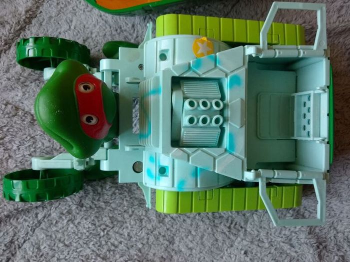 Teenage mutant ninja turtles transforming tank vintage 1992 toy