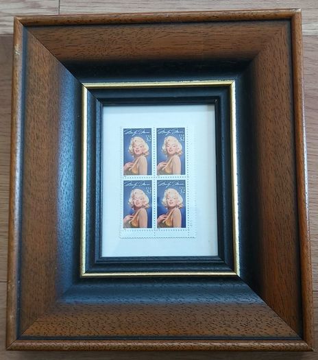 Stamps 4 Marlyn Monroe