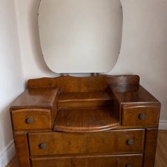 Five-drawer wooden dressing table,