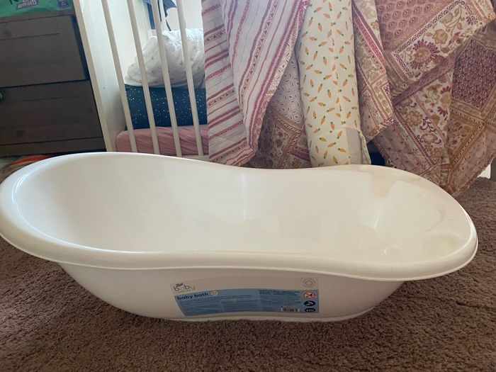baby bath tub