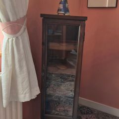 CD mahogany cabinet