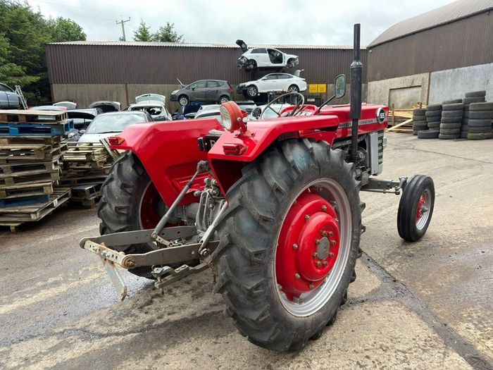 1970 Massey Ferguson 165