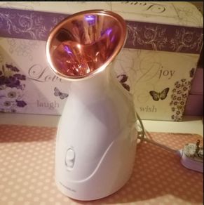 New - Face steamer
