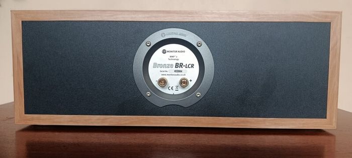 Monitor Audio BR-LCR centre speaker