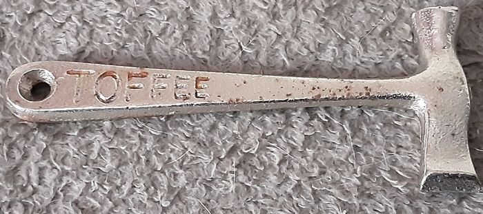 vintage collectable toffee hammer