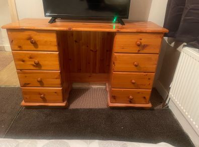 8 Drawer Unit