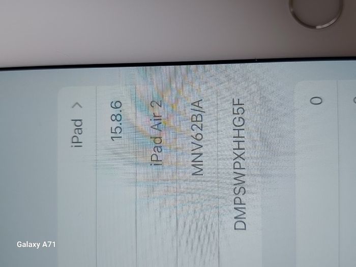 Apple Ipad Air 2, 32GB, in Excellent cosmetic Condition