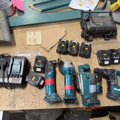 Makita 18v tool