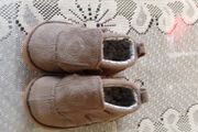 Boys brand new shoes size is 1 (uk 0.5)