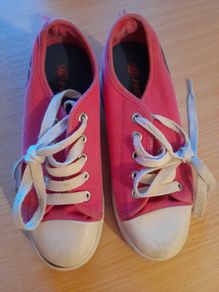 Heels, size 1 eur(33)