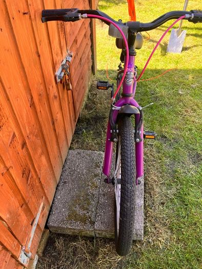 Apollo junior envy hybrid purple bike