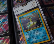 Lapras ! Holo Rare ! from Fossil Set ! PCA 9 ! Near Mint ! 1999 ! Graded Pokemon Card ! PSA !