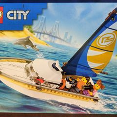 Lego City 60438 Sailboat