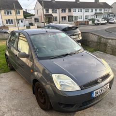 2004 Ford Fiesta