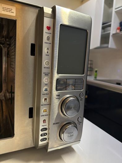 Sage - Combi Microwave Air Fryer - the Combi Wave 3 in 1