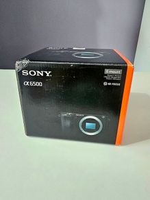 Sony A6500 and Sigma 30mm f1.4 lens kit (Euro 590)