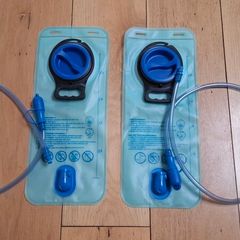 2L Water / hydration bladder with drinking tube and bite valve - 2 pack