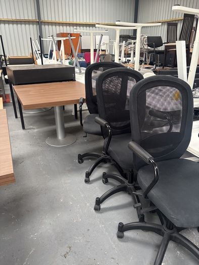 Furniture clearance office and household furniture clearance