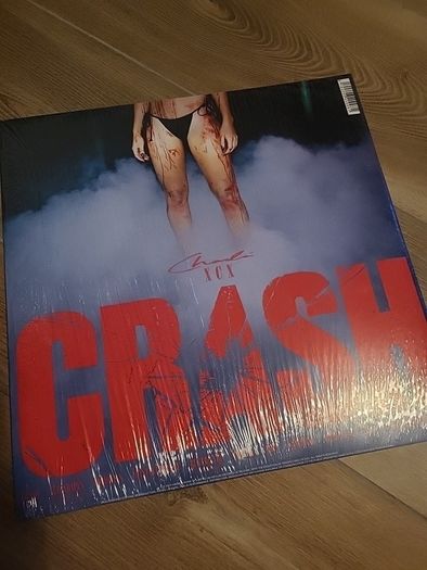 Charlie xcx Crash limited edition 2022 us white vinyl with signed photo