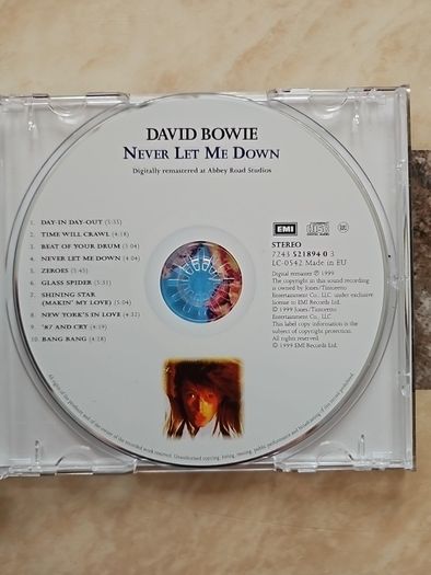 Bowie CD - Never Let Me Down