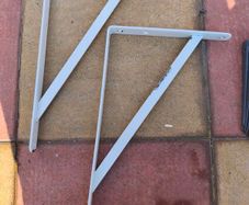 shelf brackets