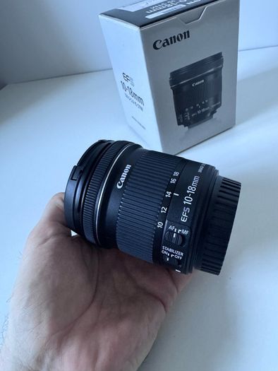 Canon EF-S 10-18mm f/4.5-5.6 IS STM Lens Excellent Condition