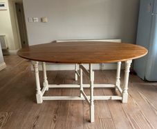 Pine dining table