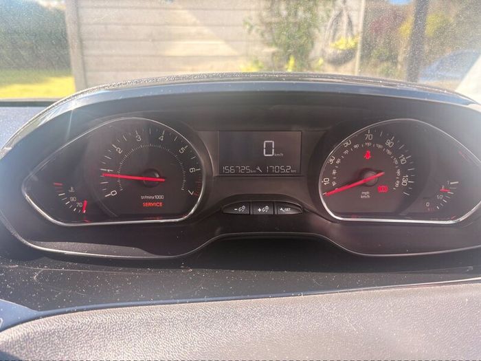 Peugeot 208 VTI nct 01/27