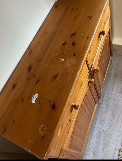 Side board