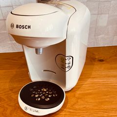 Bosch Tassimo Vivy 2 Coffee Machine TAS1407 Cream.