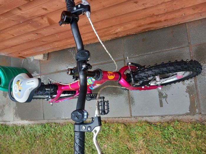 Kids Kelly's bike size 16 inch wheels